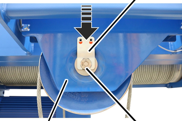 U:\Allgemein\Produkthandbücher\Produkthandbücher Fotos\Seilzug kompakt\Seilzug D\Seilzug D true vertical lift\Halter auf Messbolzen 3.jpg